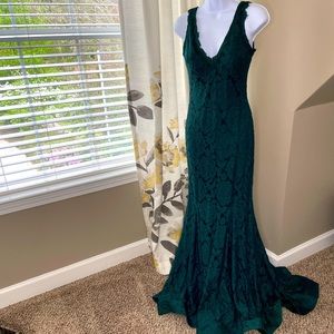 Betsy & Adam Prom Full Length Dark Green Lace Gown Size 6